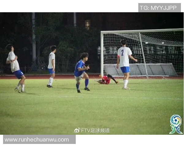 街头巷尾遇见草根球王采访揭秘他们的足球梦想与拼搏故事 街头巷尾遇见草根球王采访揭秘他们的足球梦想与拼搏故事